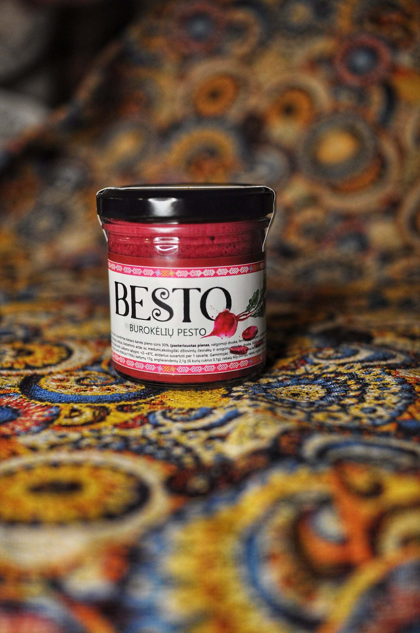 BESTO - beetroot pesto with hard cheese